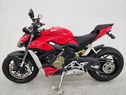 2022 DUCATI STREETFIGHTER V4 Red
