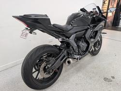 2025 YAMAHA YZF-R7LA Black