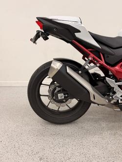 2023 Honda CB750 (HORNET) White