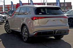 2026 MG MGS6 EV Essence IS3E MY26 AWD Stratford Gold