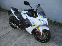 2017 Suzuki GSX-S1000F WHITE