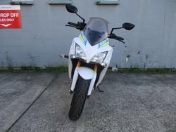 2017 Suzuki GSX-S1000F WHITE