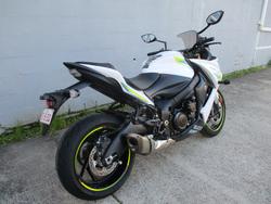 2017 Suzuki GSX-S1000F WHITE