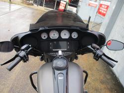 2018 HARLEY-DAVIDSON FLHX STREET GLIDE GREY