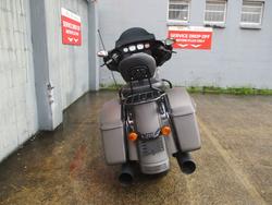 2018 HARLEY-DAVIDSON FLHX STREET GLIDE GREY