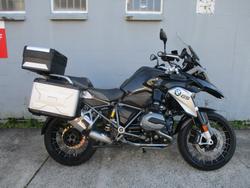 BMW Motorrad R 1200 GS Triple Black