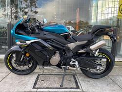 2025 CFMOTO 500 SR Voom SR Blue
