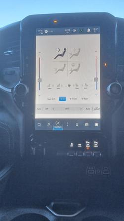 2023 RAM 1500 Laramie Sport RamBox