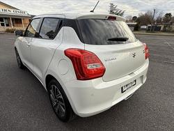 2021 Suzuki Swift GLX Turbo