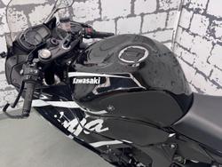 2023 Kawasaki Ninja ZX-6R ABS (636) KRT Edition Ninja Black