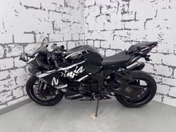 2023 Kawasaki Ninja ZX-6R ABS (636) KRT Edition Ninja Black