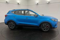 2024 MG ZST Essence