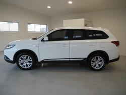 2021 Mitsubishi Outlander ES