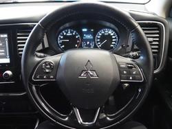 2021 Mitsubishi Outlander ES