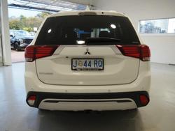 2021 Mitsubishi Outlander ES