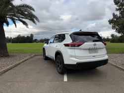 2025 Nissan X-TRAIL ST-L