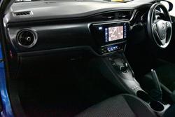 2016 Toyota Corolla Hybrid