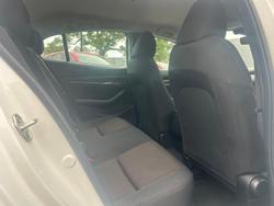 2025 Mazda 3 G20 Pure