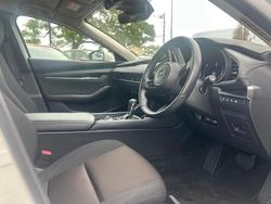 2025 Mazda 3 G20 Pure