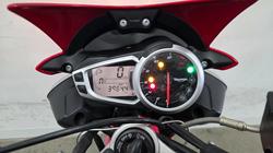 2016 Triumph STREET TRIPLE 660 Red
