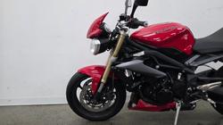 2016 Triumph STREET TRIPLE 660 Red