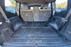 2022 Toyota Landcruiser VX