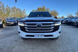 2022 Toyota Landcruiser VX