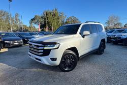 2022 Toyota Landcruiser VX