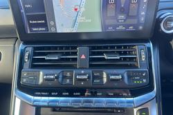 2022 Toyota Landcruiser VX