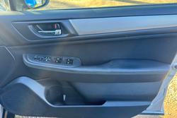 2018 Subaru Outback 2.5i