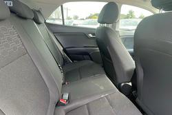 2017 Kia Rio Si