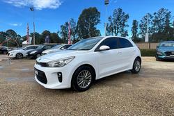 2017 Kia Rio Si