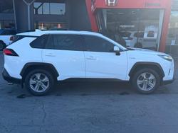 2022 Toyota RAV4 GX