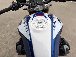2024 BMW Motorrad R 1250 R SPORT Blue
