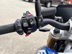 2024 BMW Motorrad R 1250 R SPORT Blue