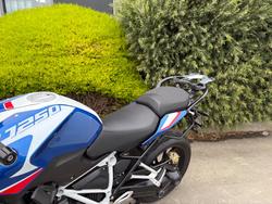 2024 BMW Motorrad R 1250 R SPORT Blue