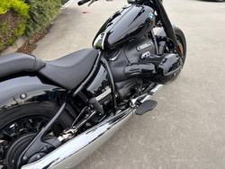 2023 BMW Motorrad R 18 BLACKLINE Black