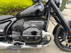 2023 BMW Motorrad R 18 BLACKLINE Black