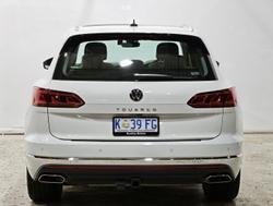 2022 Volkswagen Touareg 210TDI Elegance