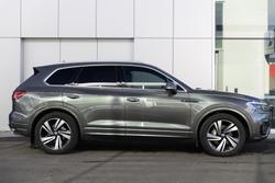 2022 Volkswagen Touareg 210TDI R-Line