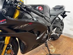 2024 Honda CBR1000RR-R SP (FIREBLADE) ABS Black
