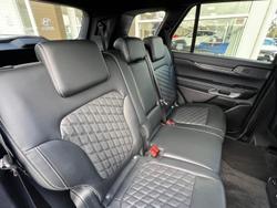 2025 Ford Everest Platinum