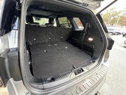 2025 Ford Everest Platinum