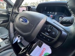 2025 Ford Everest Platinum