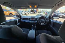 2017 Toyota RAV4 GXL