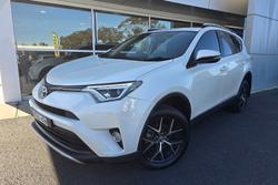 2017 Toyota RAV4 GXL