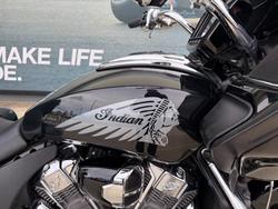 2021 INDIAN CHALLENGER LIMITED Black