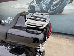 2021 INDIAN CHALLENGER LIMITED Black