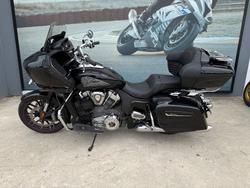 2021 INDIAN CHALLENGER LIMITED Black