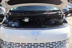 2024 Hyundai STARIA